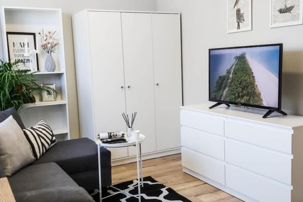 Bezagenta Mozart6 Studio Easy Access To City Wifi Warszawa Eksteriør billede